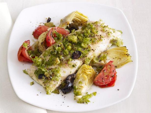 Come cucinare - Spigola con carciofi e olive