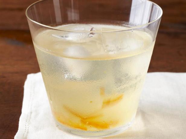 Wie man einen Marmeladencocktail zubereitet