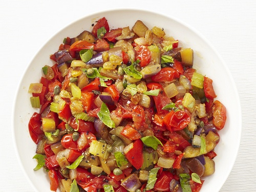 Wie man Caponata zubereitet