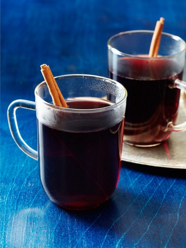 Wie man Glühwein zubereitet