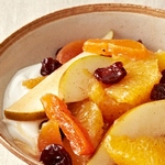 Würziger Fruchtsalat mit Orangen und Birnen