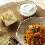 Orientalischer Karottensalat mit Pita-Chips