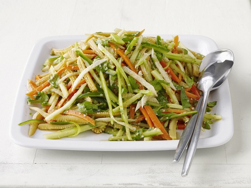Zubereitung - Asiatischer Mais-, Jicama- und Karottensalat