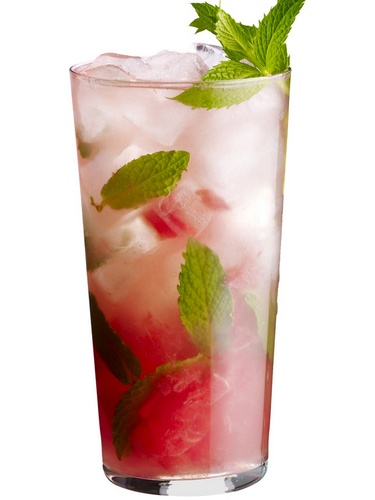 Wie man einen Wassermelonen-Mojito zubereitet