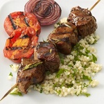 Rindfleisch-Schaschlik mit Couscous