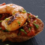 بروشيتا مع الروبيان وصلصة مارينارا