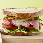 Klassische Schinkensandwiches