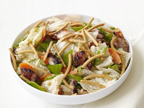 Wie man chinesischen Hühnersalat zubereitet