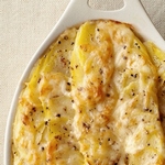 Kartoffelgratin mit Käse und Sahne