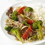 Rindfleisch nach chinesischer Art mit Brokkoli