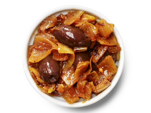 Wie man Olivenrelish (Snack-Dip) zubereitet