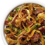 Zwiebel-Relish mit Speck (Snack-Dip)