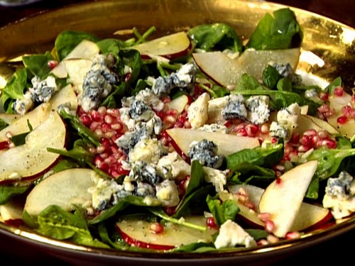 Zubereitung - Birnensalat mit Granatapfel, Blauschimmelkäse und Champagneressig