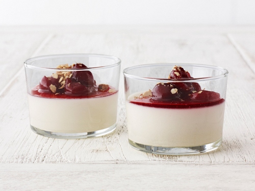 Zubereitung - Panna Cotta mit Sauermilch und Kirschkompott