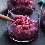 Granita mit gewürztem Wein