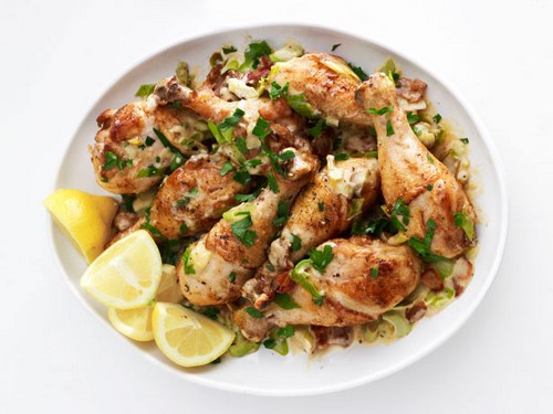 Come cucinare - Cosce di pollo al forno con porri