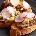 Crostini mit Hühnerleberpastete