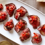 Kartoffel- und Rindfleisch-Canapés