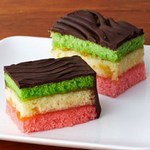 Regenbogenkuchen