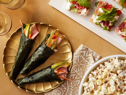 Zubereitung - Temakizushi-Rollen (Tüten) mit Thunfisch und scharfer Soße