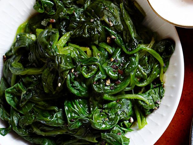 Come preparare il ripieno di frittelle di spinaci fritte
