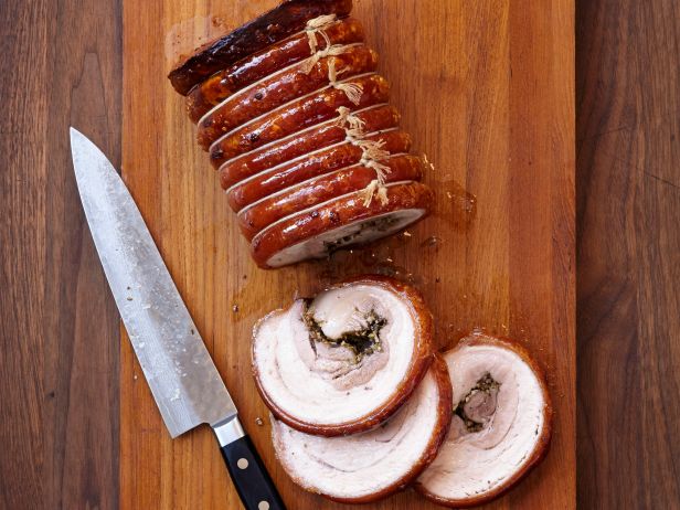 Kuidas valmistada - topeltmarinaadis küpsetatud porchettat