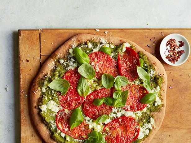 Brokoli Pestolu Pizza Nasıl Yapılır?