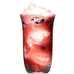 Sahne-Soda mit Beeren-Cocktail