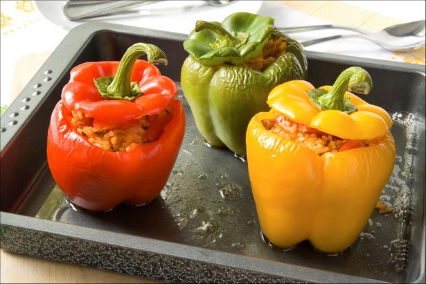 Rezept für gefüllte Paprika mit Pilzen und Reis