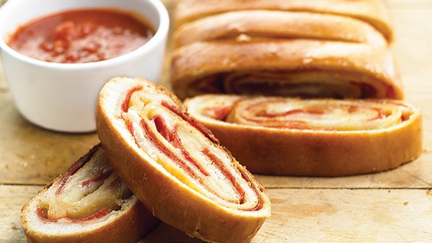 Wie man italienisches Pepperoni-Brot zubereitet