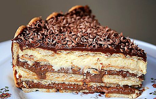 So wird brasilianischer Pavé-Kuchen zubereitet