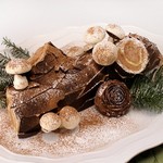 كعكة عيد الميلاد الفرنسية (Buche de Noel)