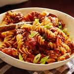 Chili-Nudeln mit Hackfleisch