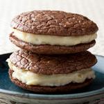 Whoopie-Pie-Schokoladenkekse mit Mandelcreme