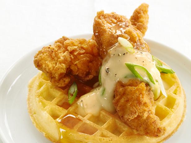 Wie man belgische Hähnchenwaffeln zubereitet