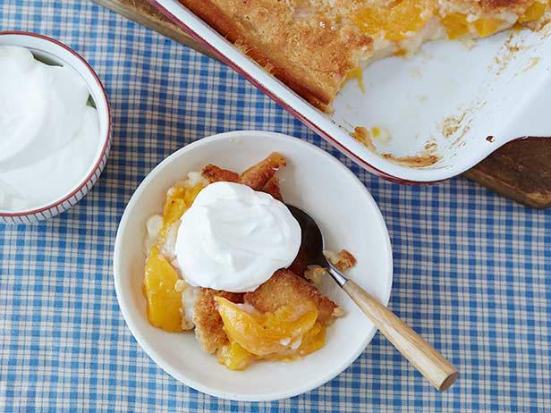 So macht man einen einfachen Pfirsich-Cobbler