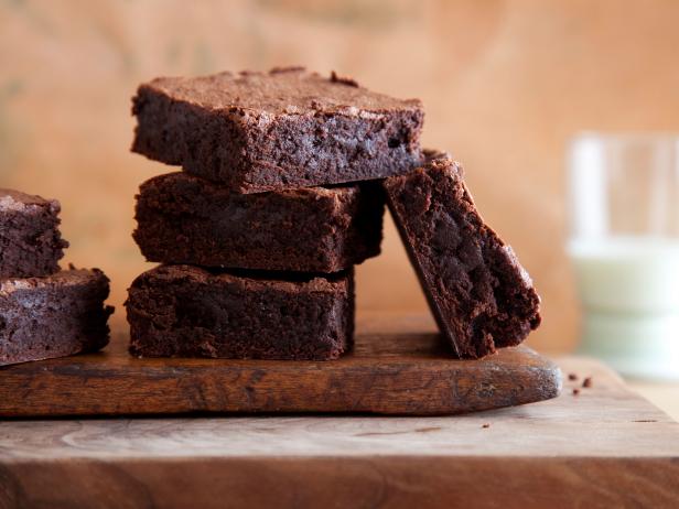 Kolay Kakao Brownie Nasıl Yapılır?