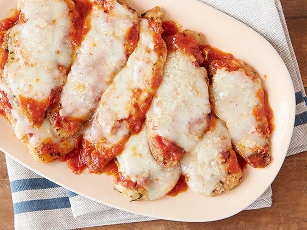 Rezept für überbackene Hähnchenbrust mit Parmesan