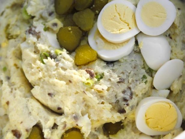 Zubereitung - Warmer Kartoffelpüreesalat mit Eiern