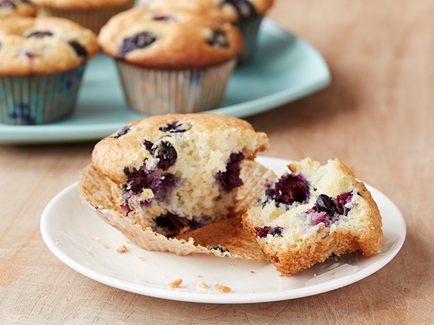 Wie man Blaubeermuffins backt