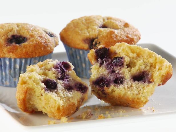 Rezept für Blaubeer-Kefir-Muffins mit Maismehl
