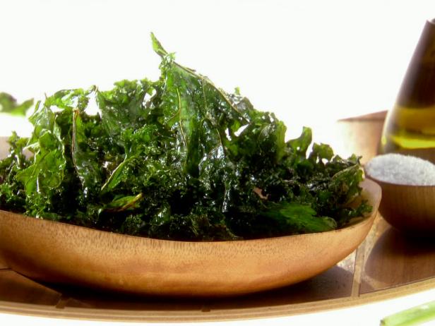 바삭한 케일 칩 만드는 법