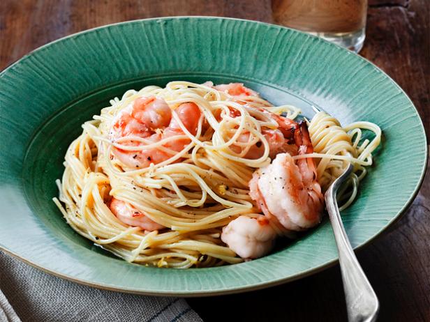 Zubereitung - Zitronenpasta mit gebratenen Garnelen