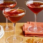 Martini mit Bourbon, Bier und Ahornsirup