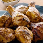 BBQ-Hähnchen mit Chipotle- und Mangosauce