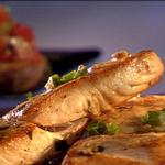 Heilbutt in Knoblauchsauce mit Tomaten-Bruschetta