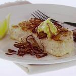 Gebratener Heilbutt mit Schalotten und Zitronenbutter