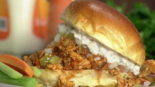 Kuidas teha - Lazy Sloppy Joe kalkunivõileivad Buffalo kastmega