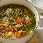 Vegetarische grüne Bohnensuppe