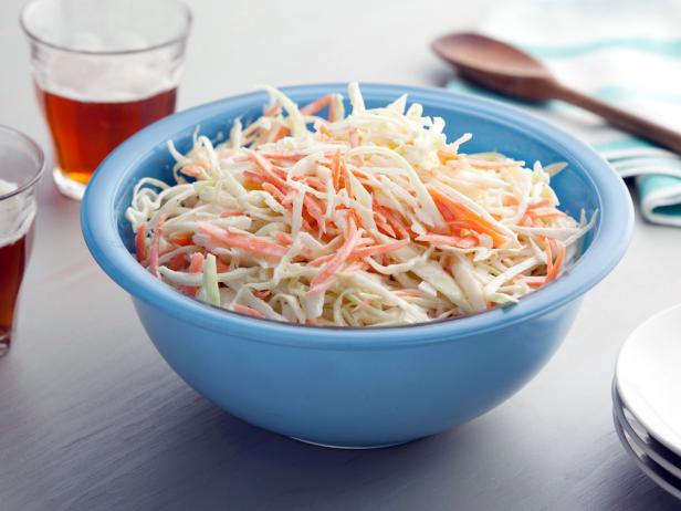 Wie man Krautsalat zubereitet